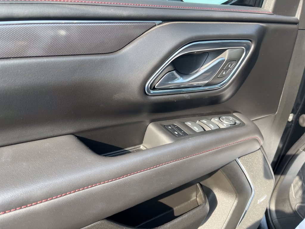 Used 2022 Black Chevrolet RST image 10