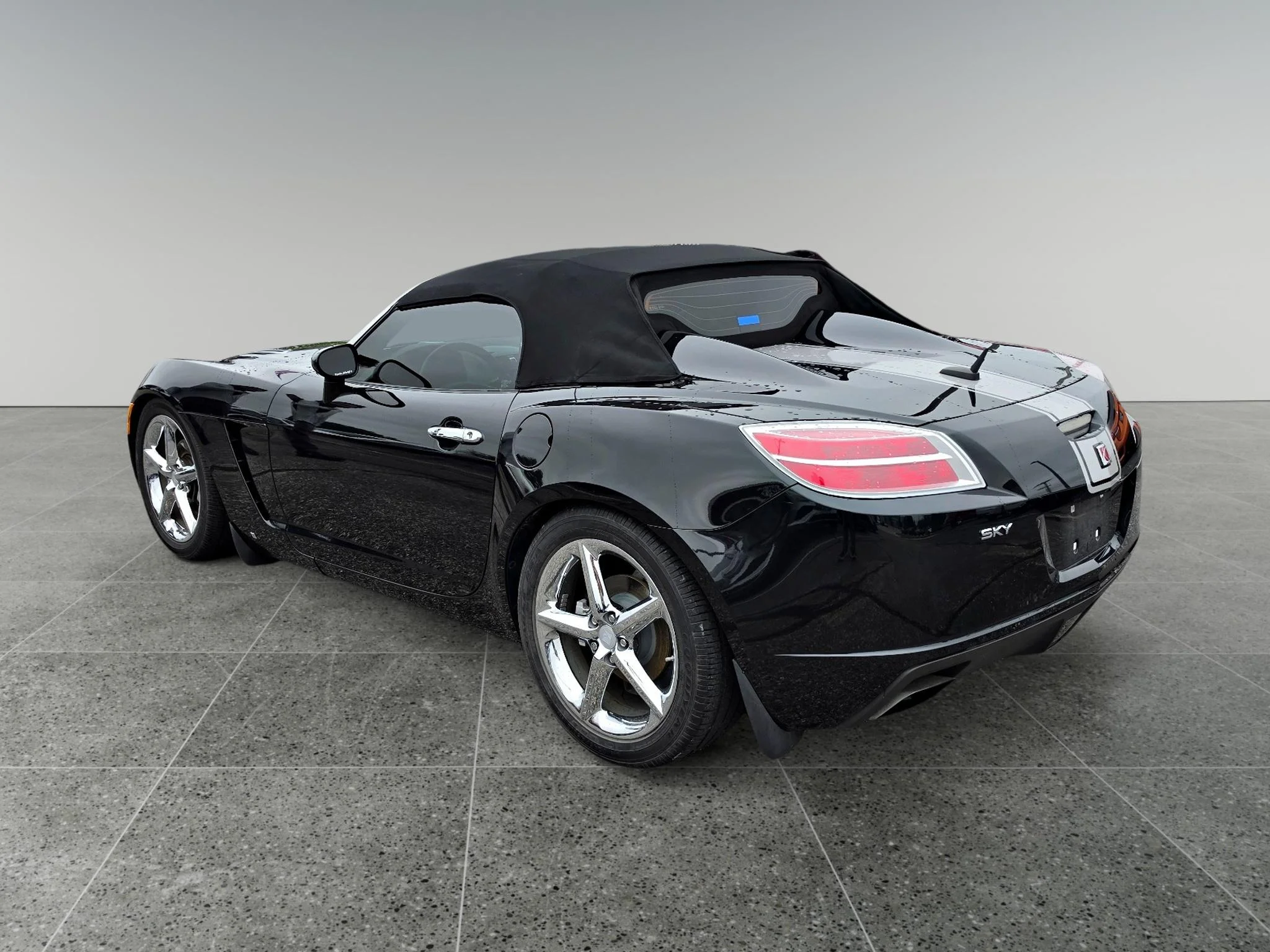 Used 2008 Carbon Flash w/Black Convertible Top Saturn Carbon Flash SE image 8