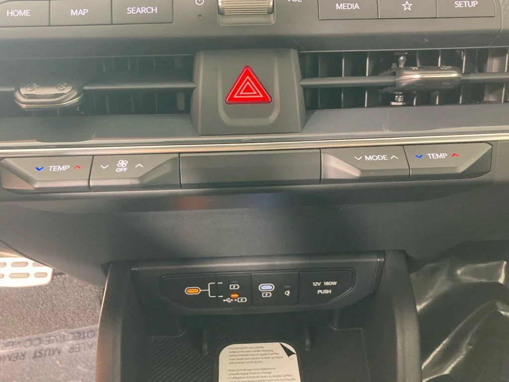 2026 Kia K4 GT-Line Turbo - Photo 7