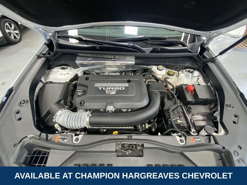 Used 2024 Crystal White Cadillac Premium Luxury image 38