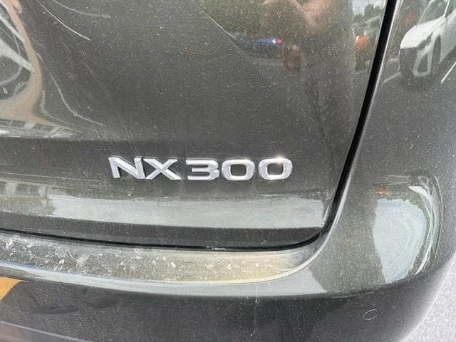 Certified Used 2021 NORI GREEN PEARL Lexus 300 Base image 16