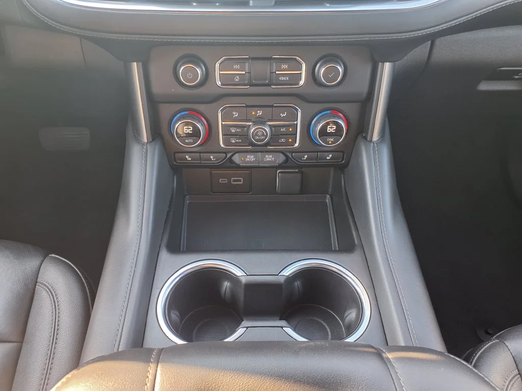 Used 2024 Gray Chevrolet LT image 29