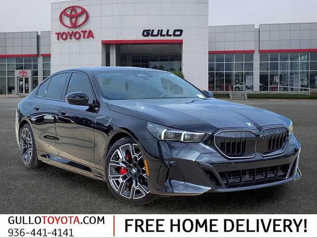 2026 BMW 5 Series 550e xDrive