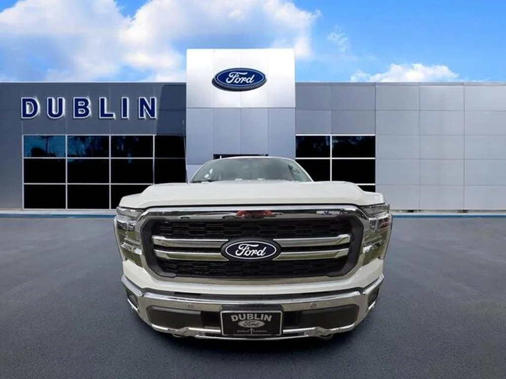 New 2026 Star White Metallic Tri-Coat Ford Lariat® image 2