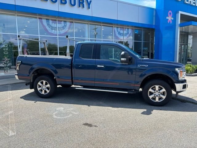 Used 2018 Blue Ford XLT image 3