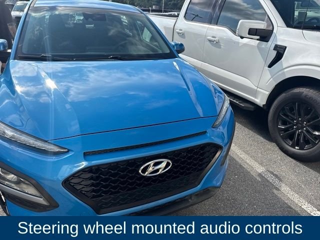 Used 2019 Blue Hyundai SE image 7