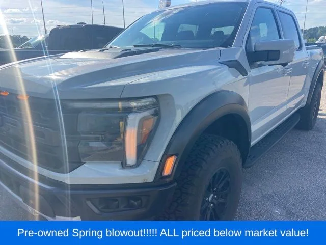 Used 2024 White Ford Raptor image 2