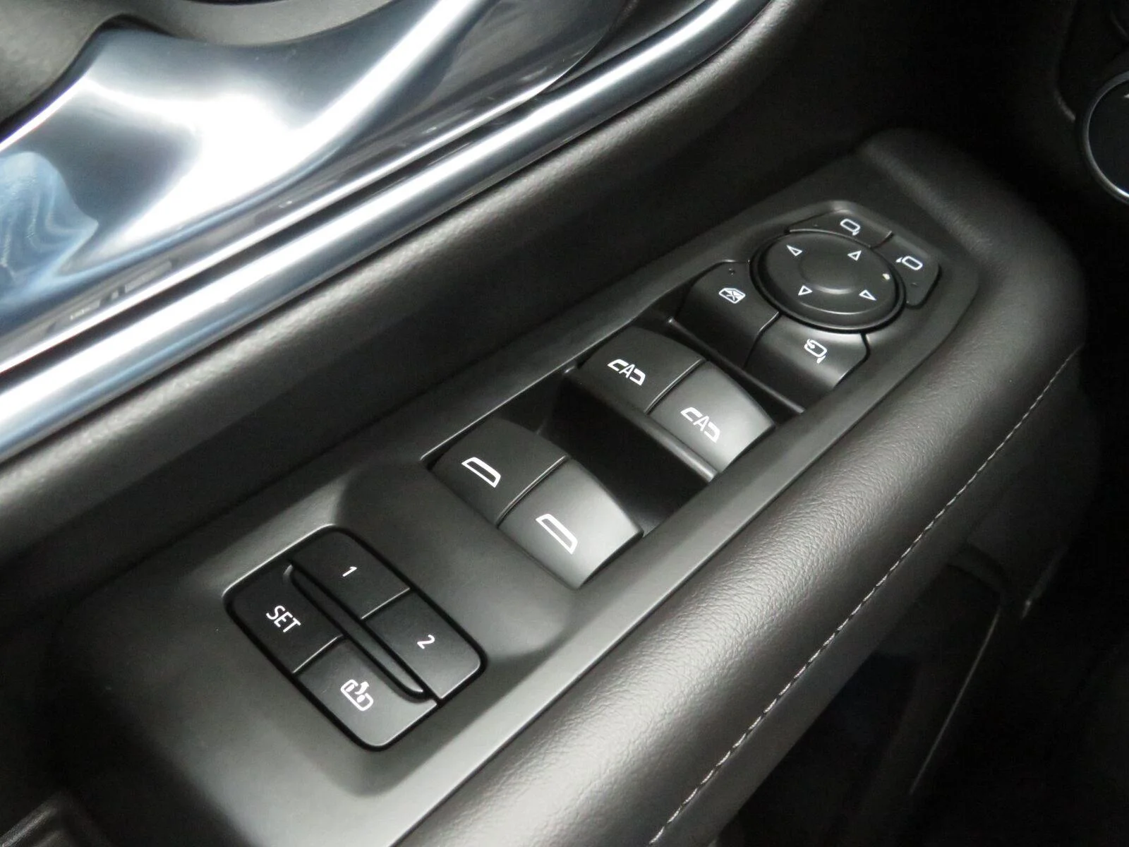 Used 2021 MIDNIGHT BLUE METALLIC Chevrolet LT image 33