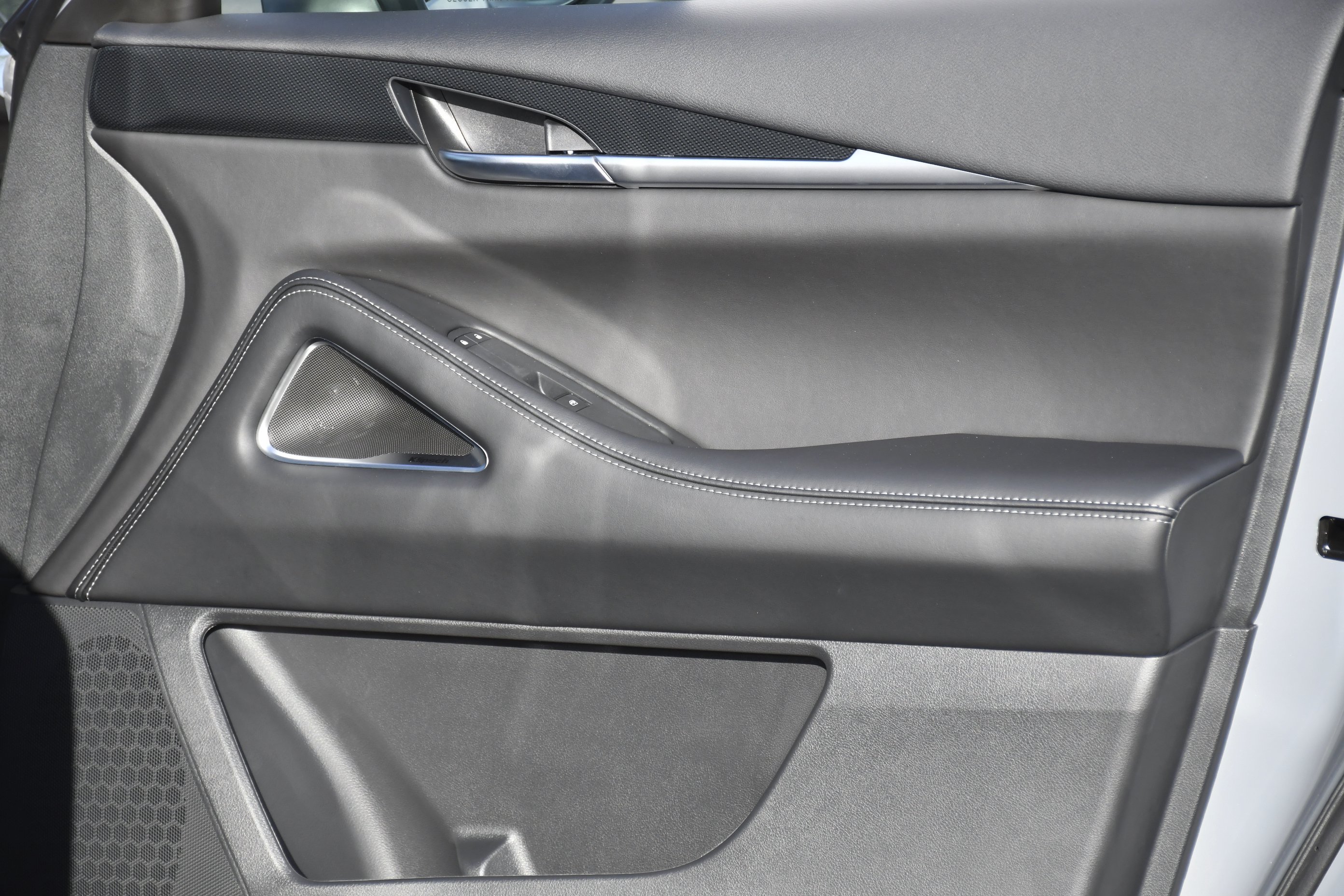 New 2027 HARBOR GRAY INFINITI Sport AWD image 32