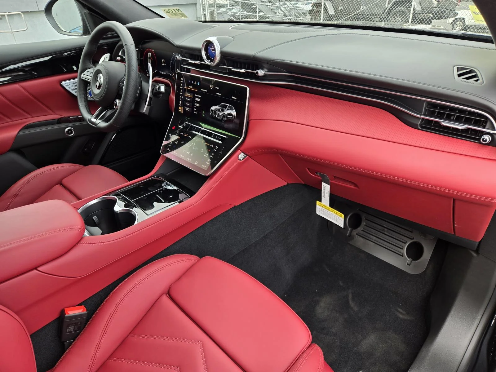 2026 Maserati Grecale Modena V6 - Photo 29