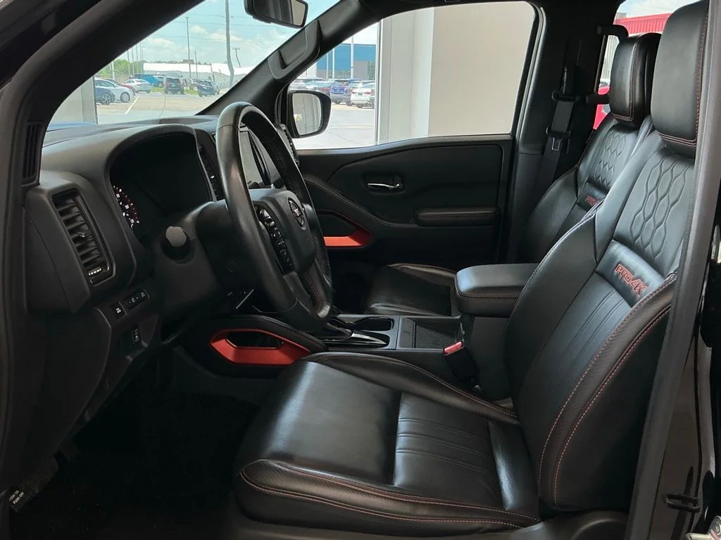 Used 2023 Black Nissan PRO-4X image 21