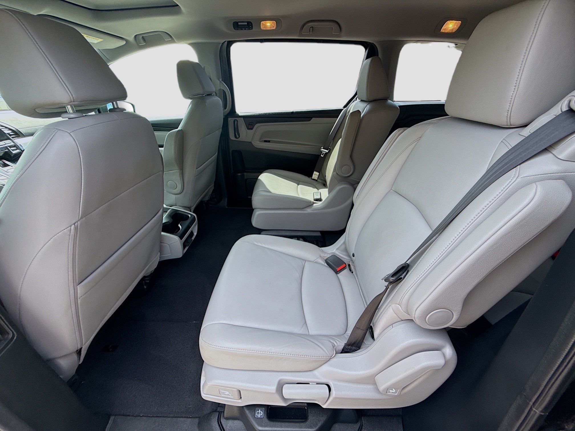 2018 Honda Odyssey EX-L - Photo 21