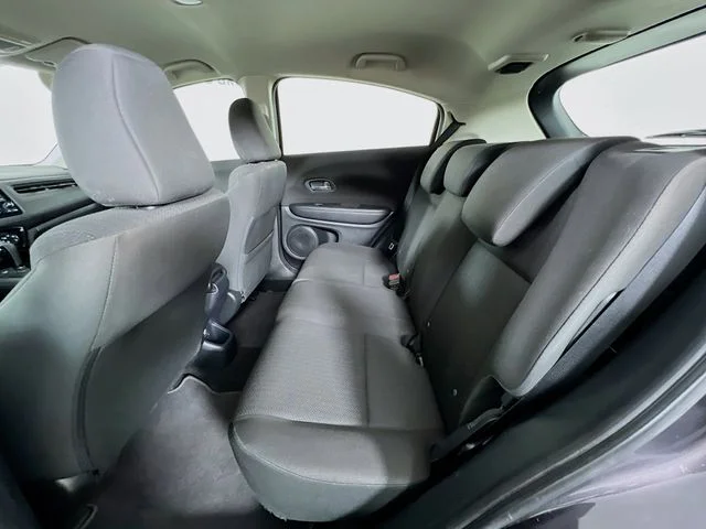 2017 Honda HR-V LX - Photo 20