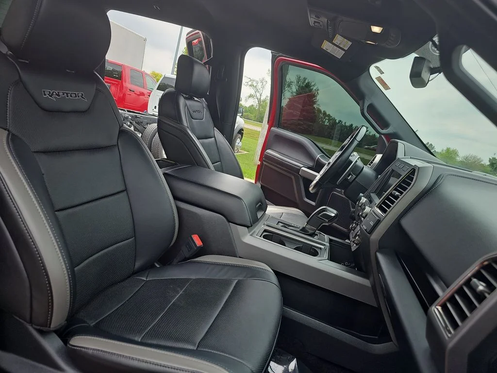 Used 2018 Red Ford Raptor image 10