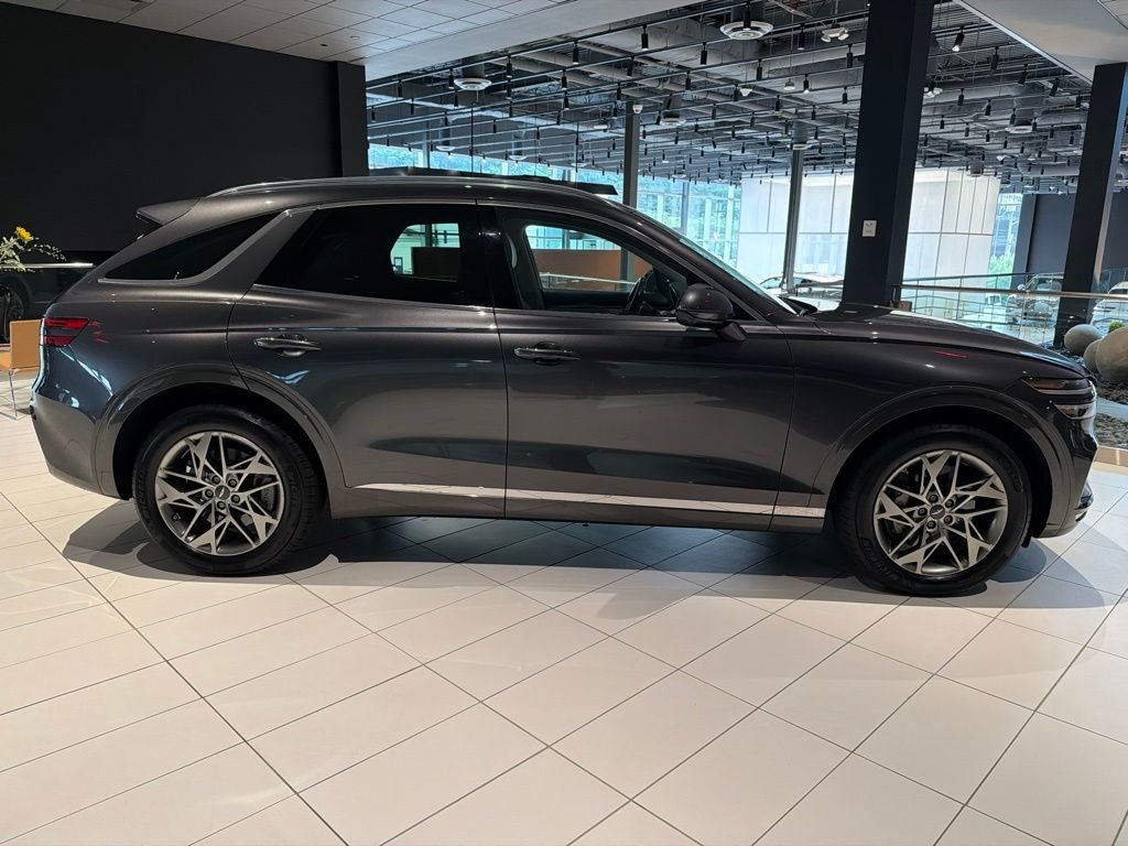 2024 GENESIS GV70 Standard - Photo 8
