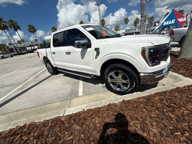 2023 Ford F-150 Lariat 4x4 SuperCrew 5-1/2 Box's photo