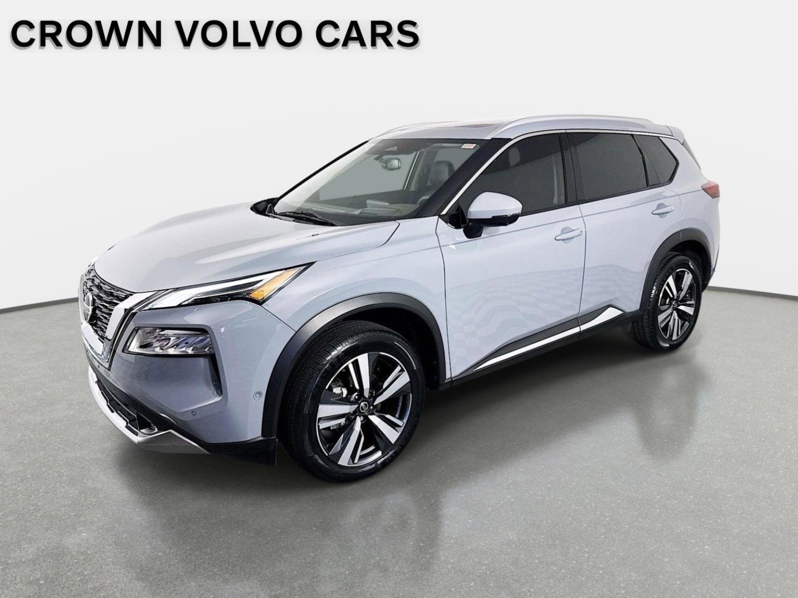 Used 2021 Boulder Gray Pearl Nissan Platinum image 1