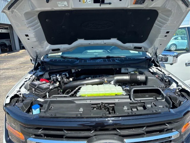 New 2026 Avalanche Ford XLT image 43