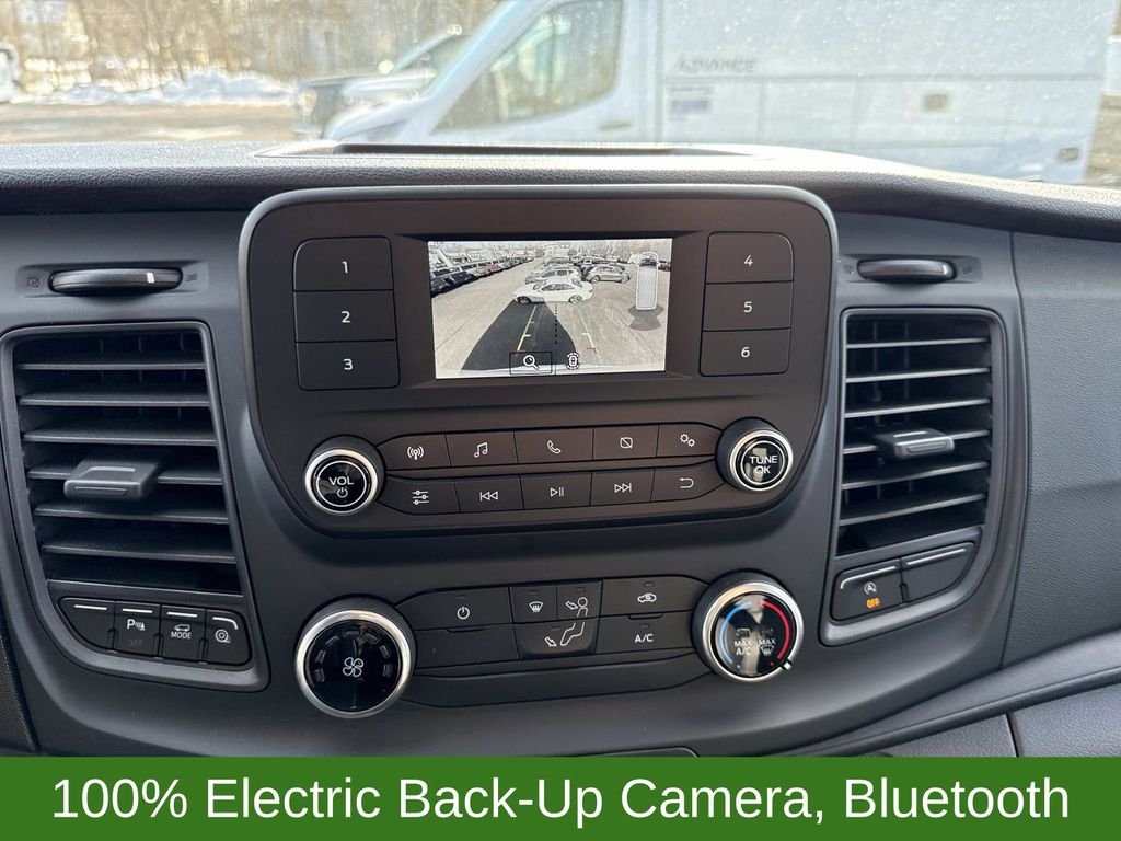 Used 2022 White Ford Base image 21
