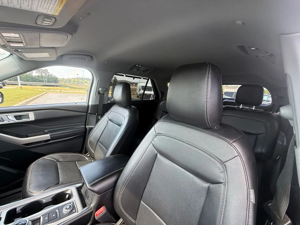 Used 2023 Gray Ford Limited image 21