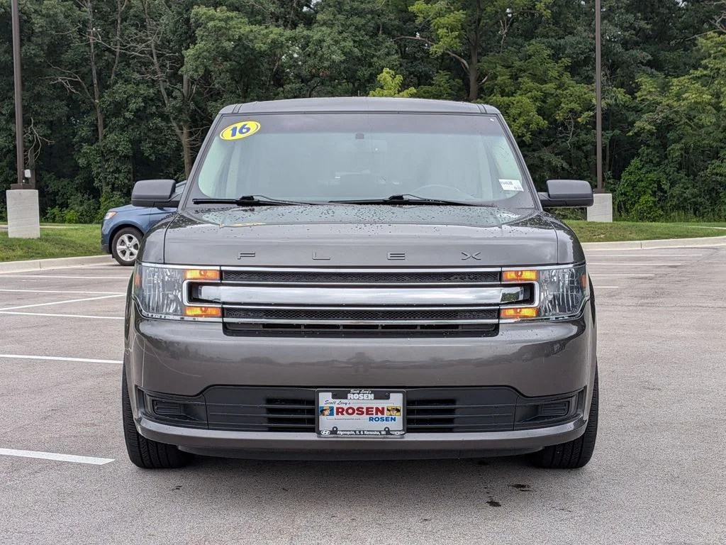 Used 2016 Ford Flex SE with VIN 2FMGK5B83GBA15685 for sale in Kenosha, WI