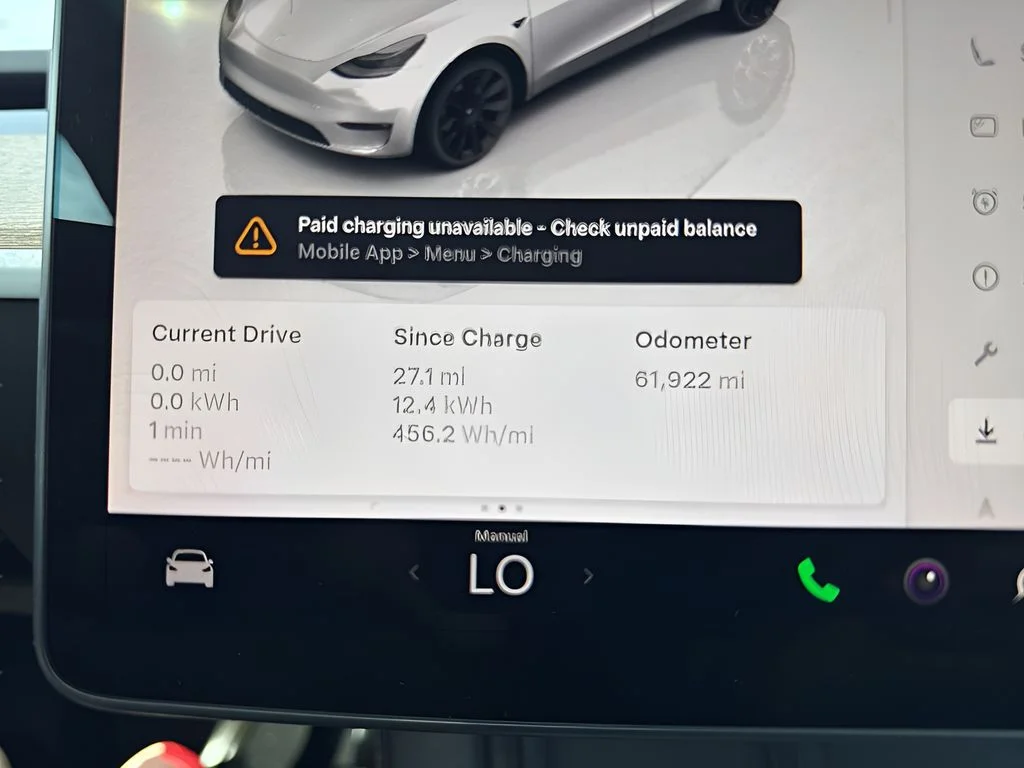 Used 2023 White Tesla Long Range image 27