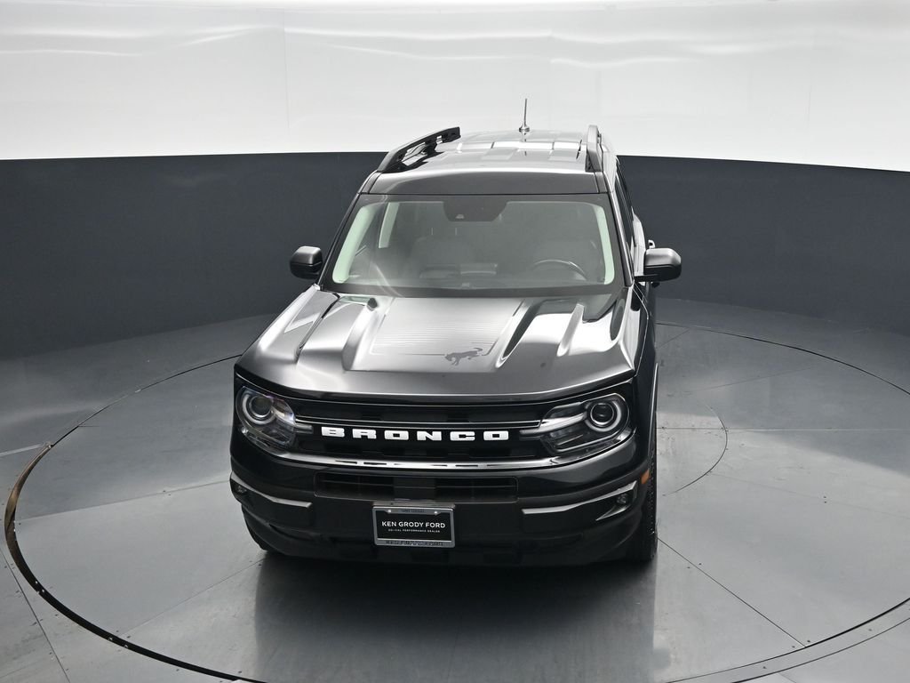Used 2023 Black Ford Outer Banks image 65