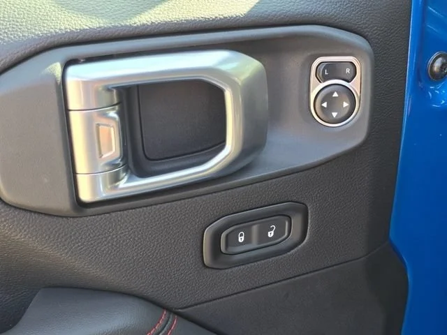 New 2026 Hydro Blue Pearl Coat Jeep Rubicon image 40