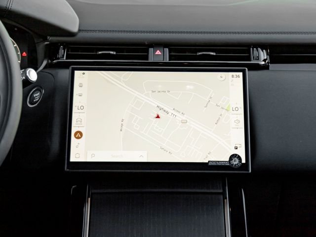 New 2026 Arroios Grey Land Rover Dynamic SE image 18