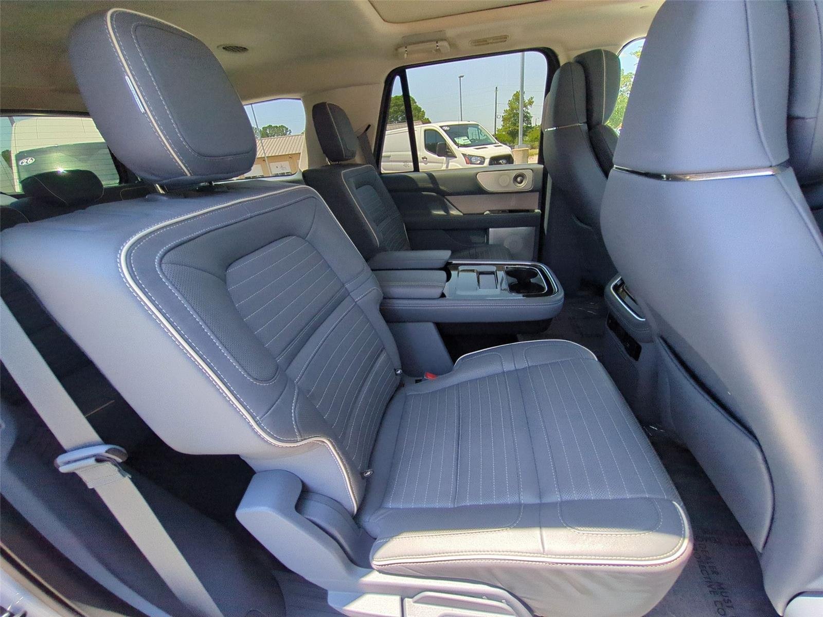 Used 2022 Chroma Crystal Blue Metallic Premium Colorant Lincoln Black Label image 38
