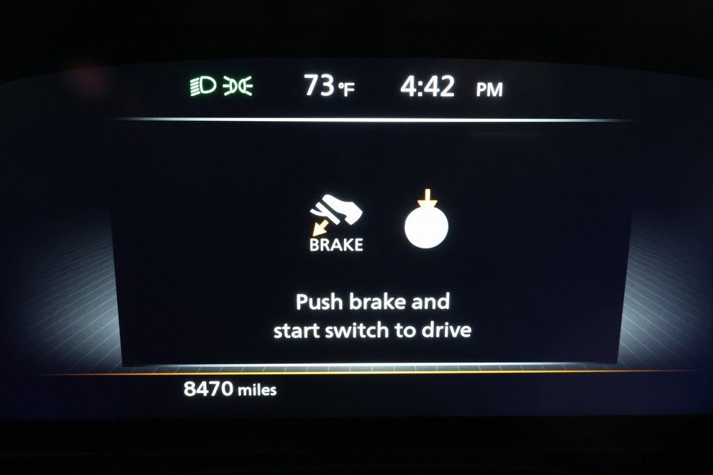 Used 2025 Majestic INFINITI LUXE image 18