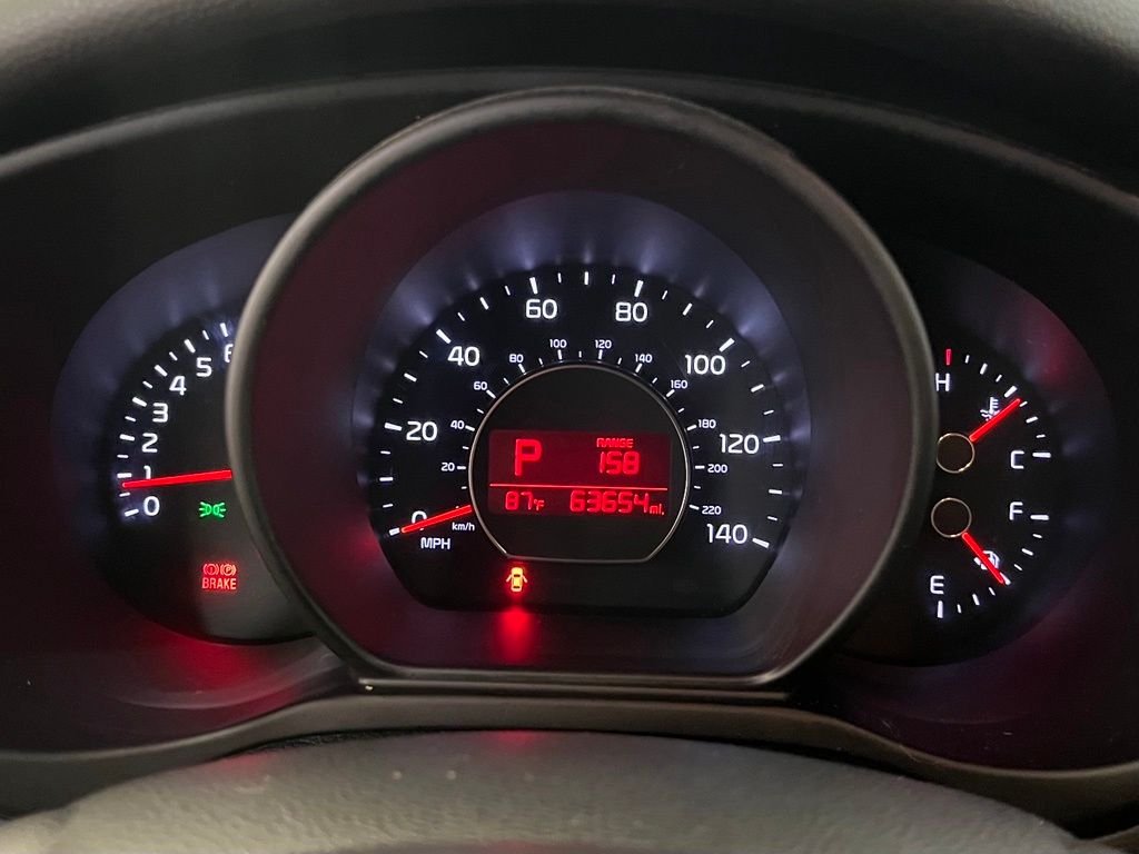 Used 2015 Brown Kia Plus image 21