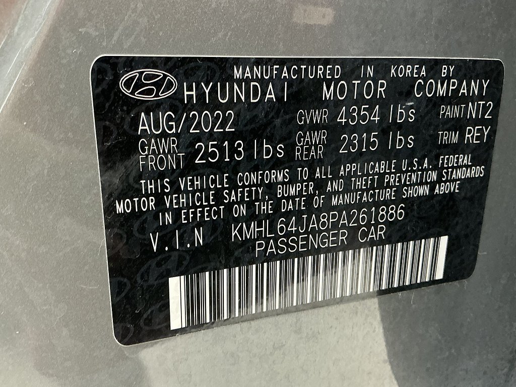 Used 2023 Hampton Gray Metallic Hyundai SEL image 13