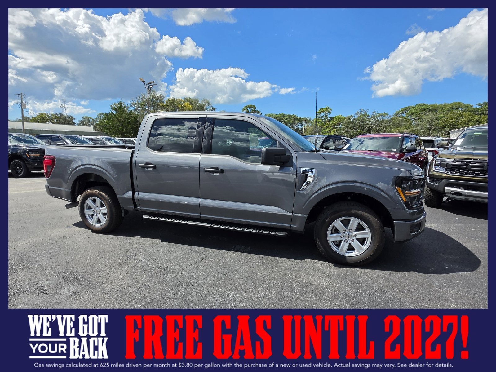 New 2026 Carbonized Gray Metallic Ford XLT image 2