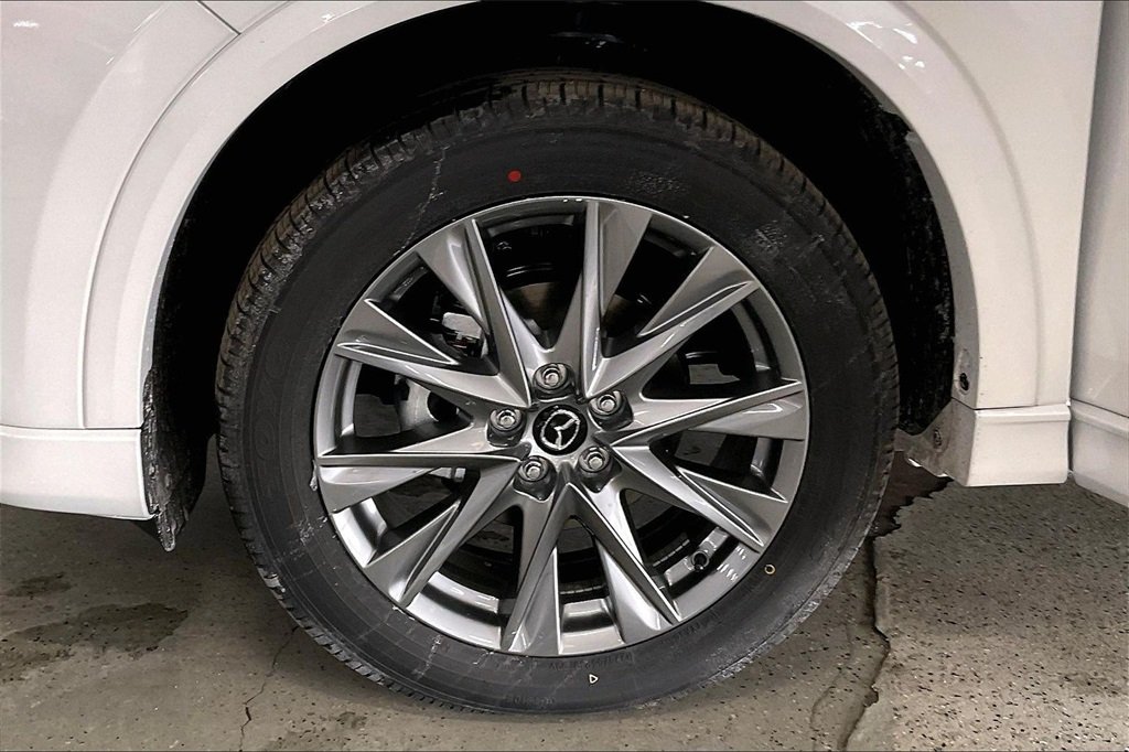 2025 MAZDA CX-5 - Image 11