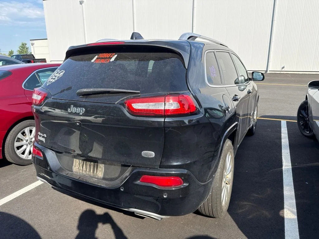 Used 2018 Black Jeep Overland image 3