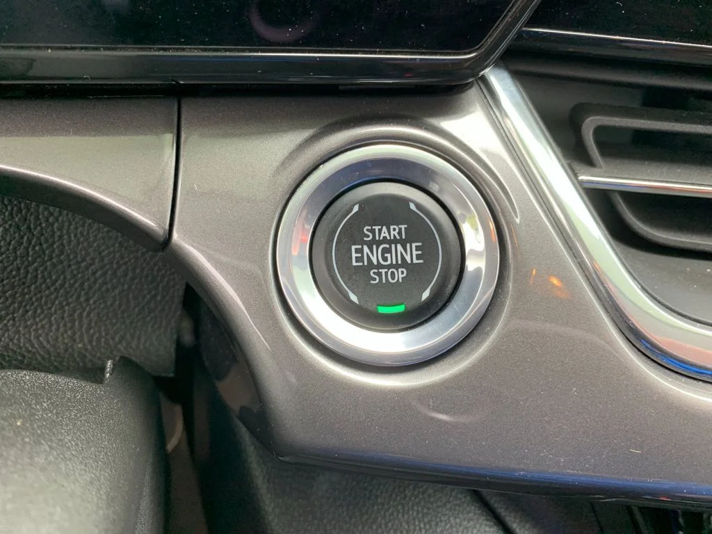 Used 2024 White Chevrolet ACTIV image 27