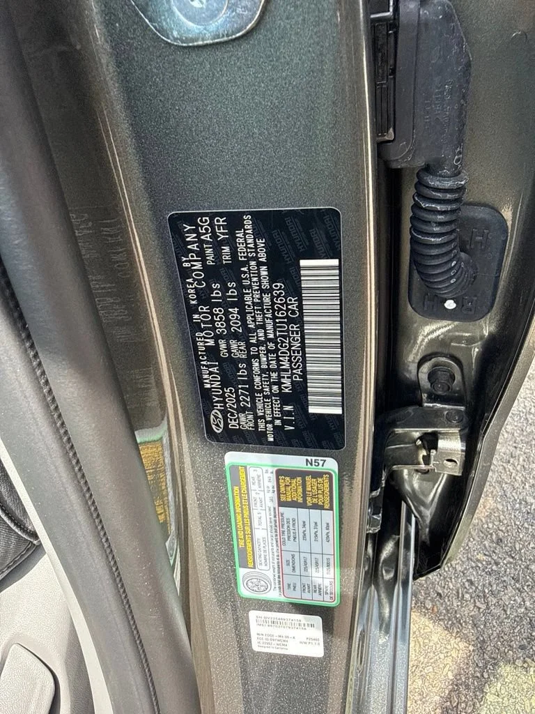 Used 2026 Gray Hyundai SEL Sport image 28