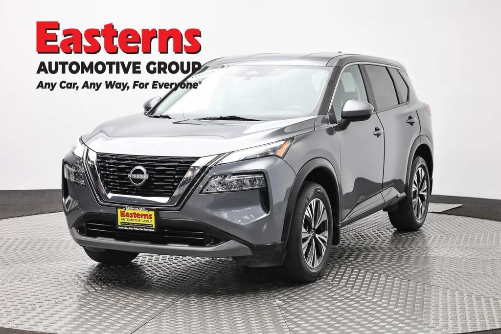 Used 2023 Gray Nissan SV image 1