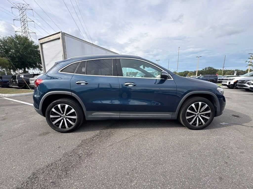 2023 Mercedes-Benz GLA Base - Photo 2