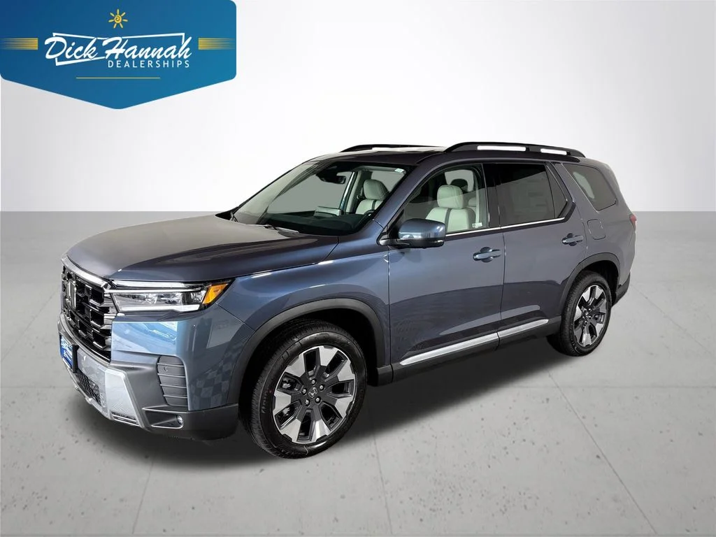 2026 Honda Pilot Touring AWD's photo