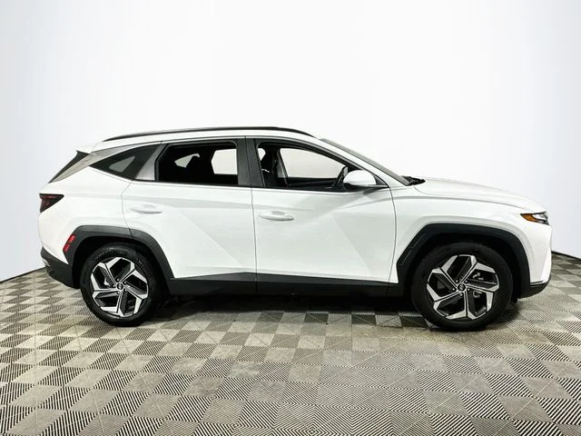 Certified Used 2024 White Hyundai SEL image 2