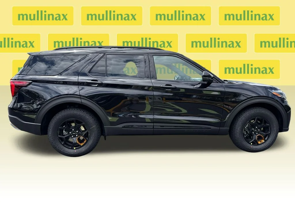 New 2026 Black Ford Tremor image 17