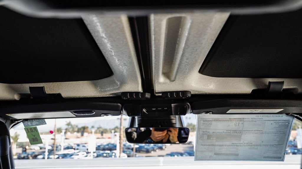 New 2026 Black Clearcoat Jeep Rubicon X image 19