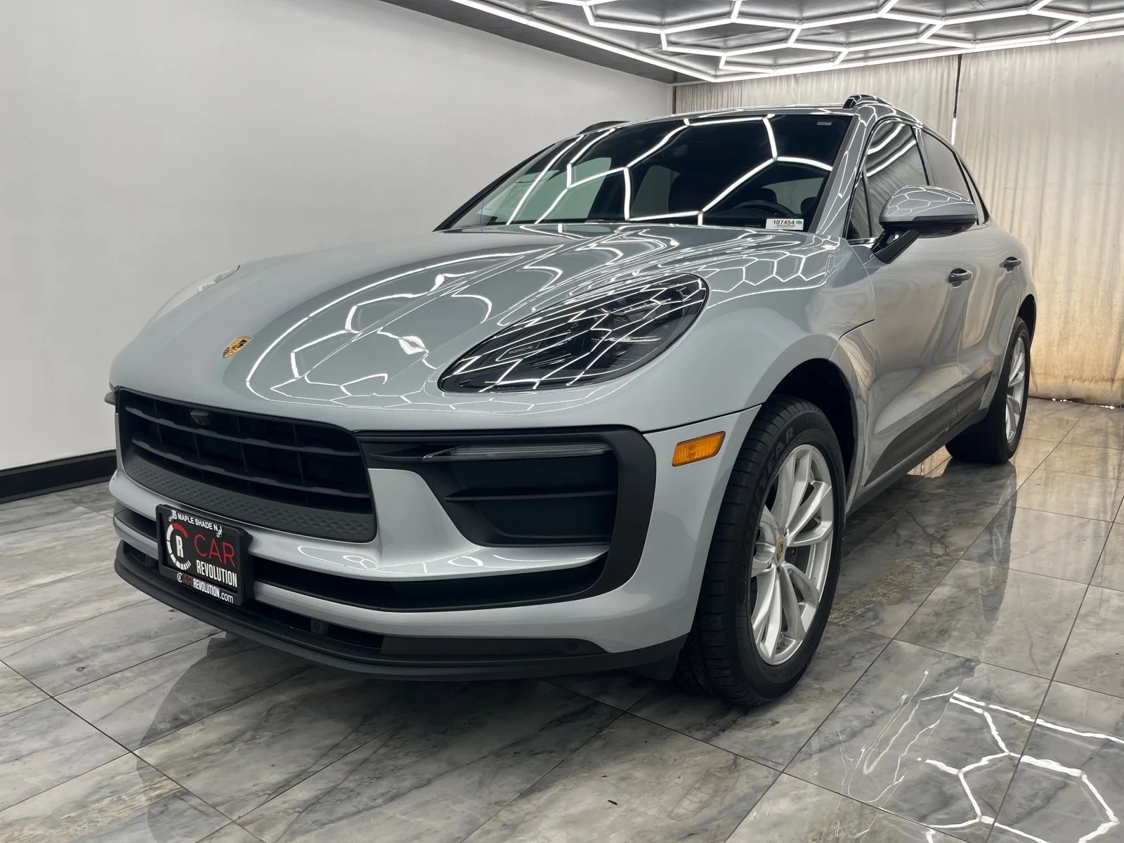 Used 2022 Dolomite Silver Metallic Porsche AWD image 4