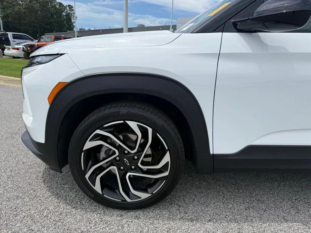 Used 2024 White Chevrolet RS image 21