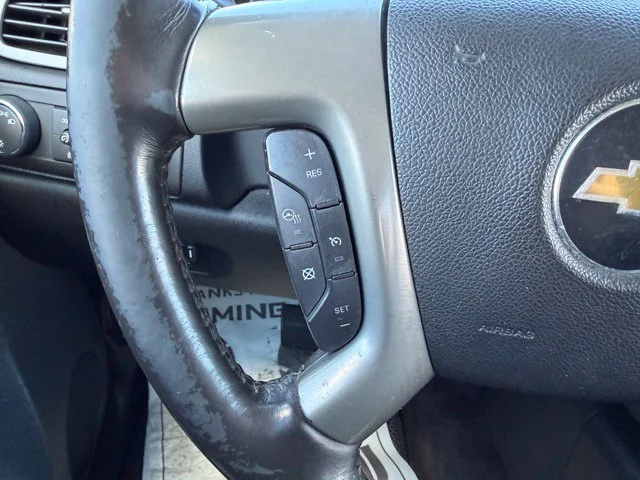 Used 2014 Summit White Chevrolet LTZ image 22