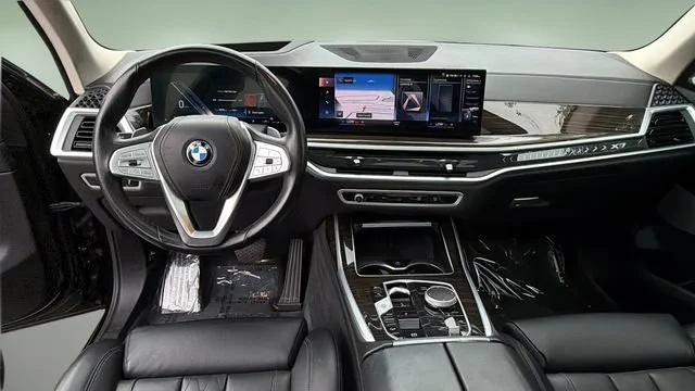 Used 2023 Black BMW xDrive40i image 18