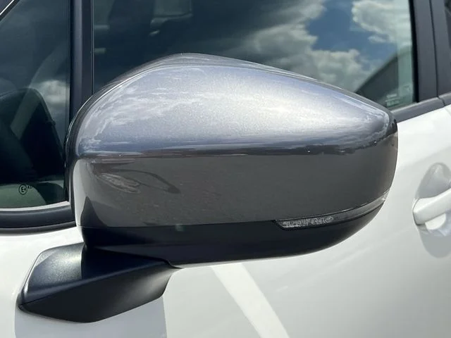 Used 2025 White Subaru Limited image 42