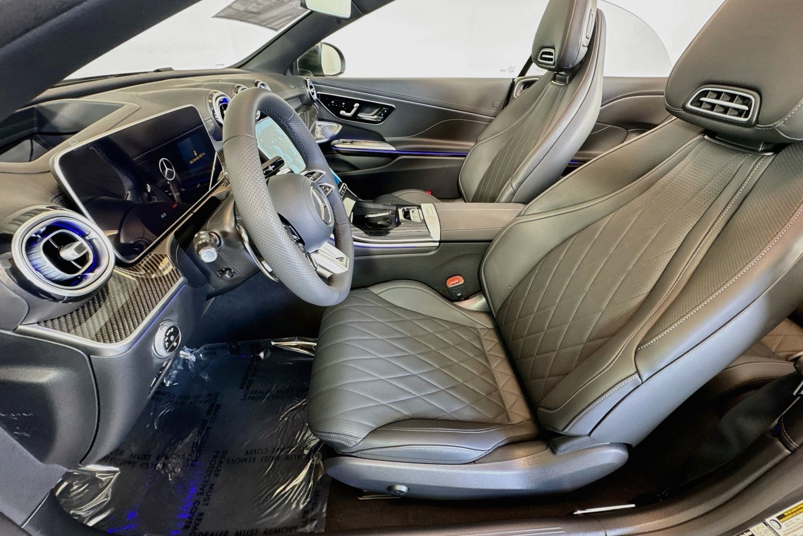 New 2027 MANUFAKTUR exclusive graphite grey magno Mercedes-Benz AMG® CLE 53 image 18